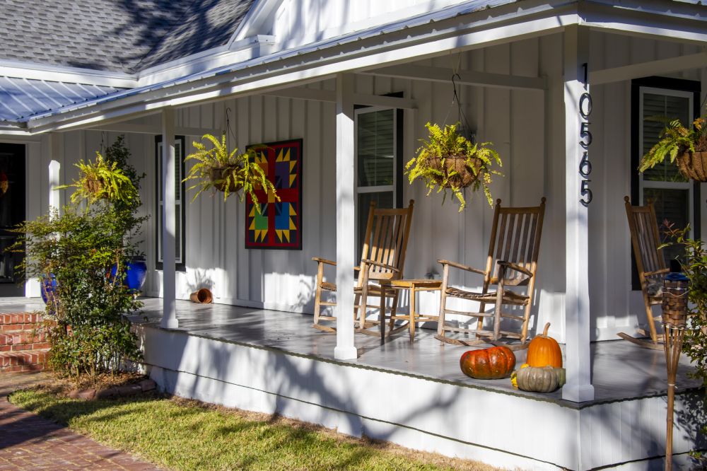 Cost of Front Porch Construction in Carlsbad