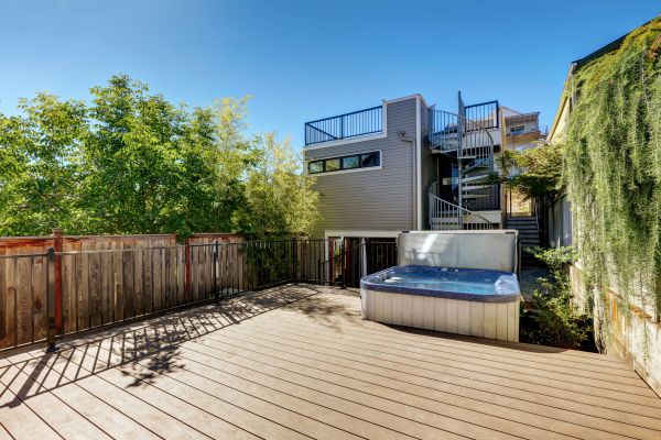 Cost of Hot Tub Deck Installation in Carlsbad